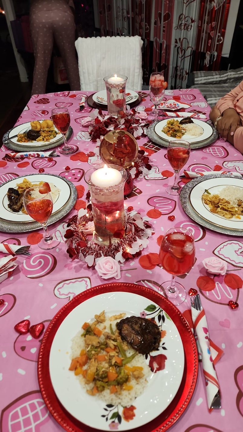 Valentine's Day full table setup
